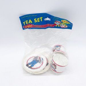 Macmillan Inc. Vintage Raggedy Ann & Andy Mixed Tea Set plastic 1986 plates cups